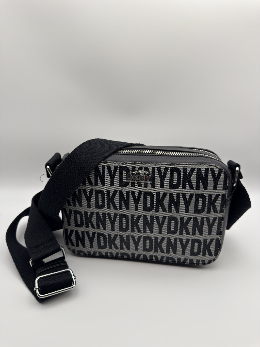The Everyday Box Crossbody — SC-005